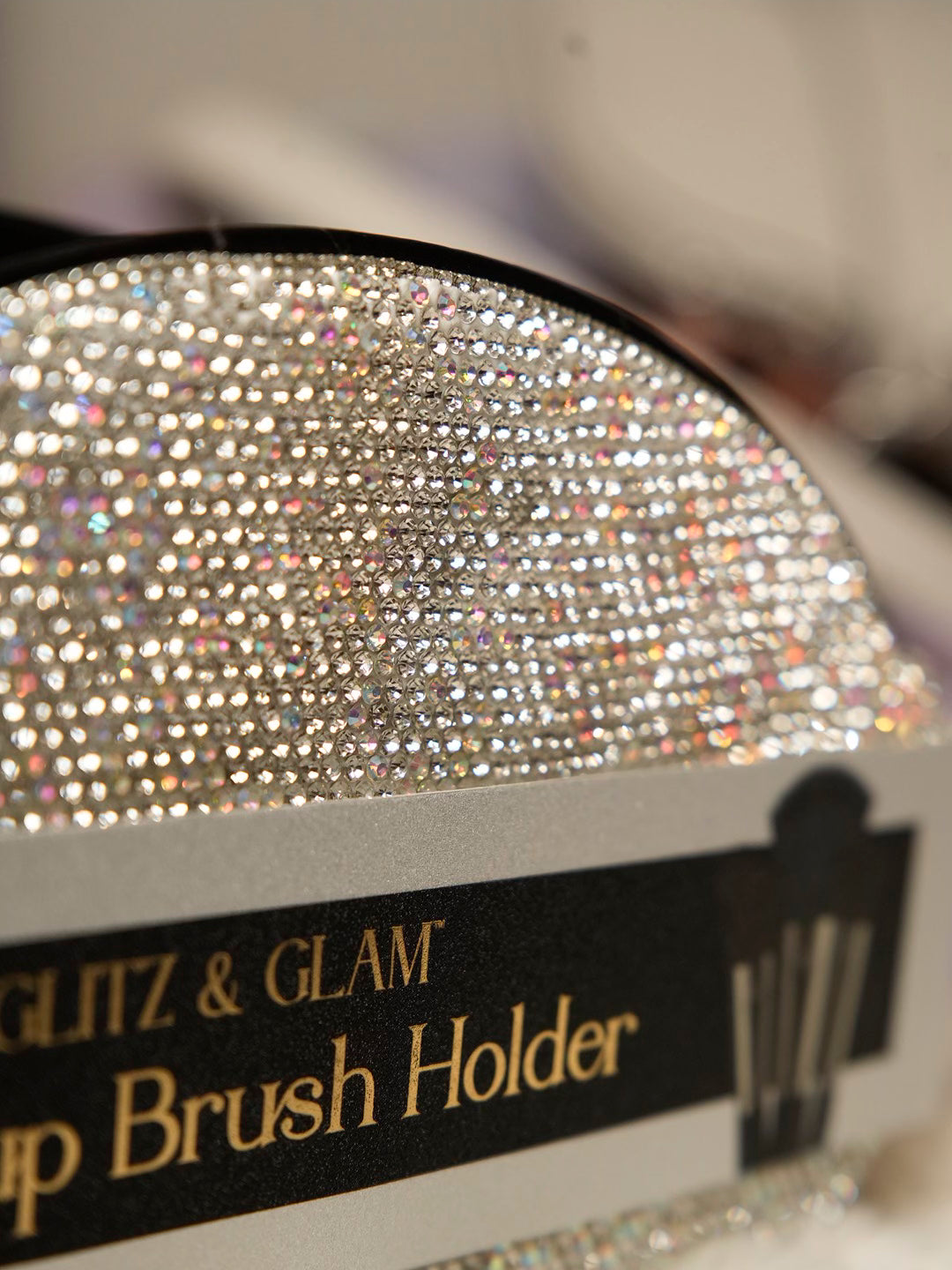 MAKEUP BRUSH HOLDER