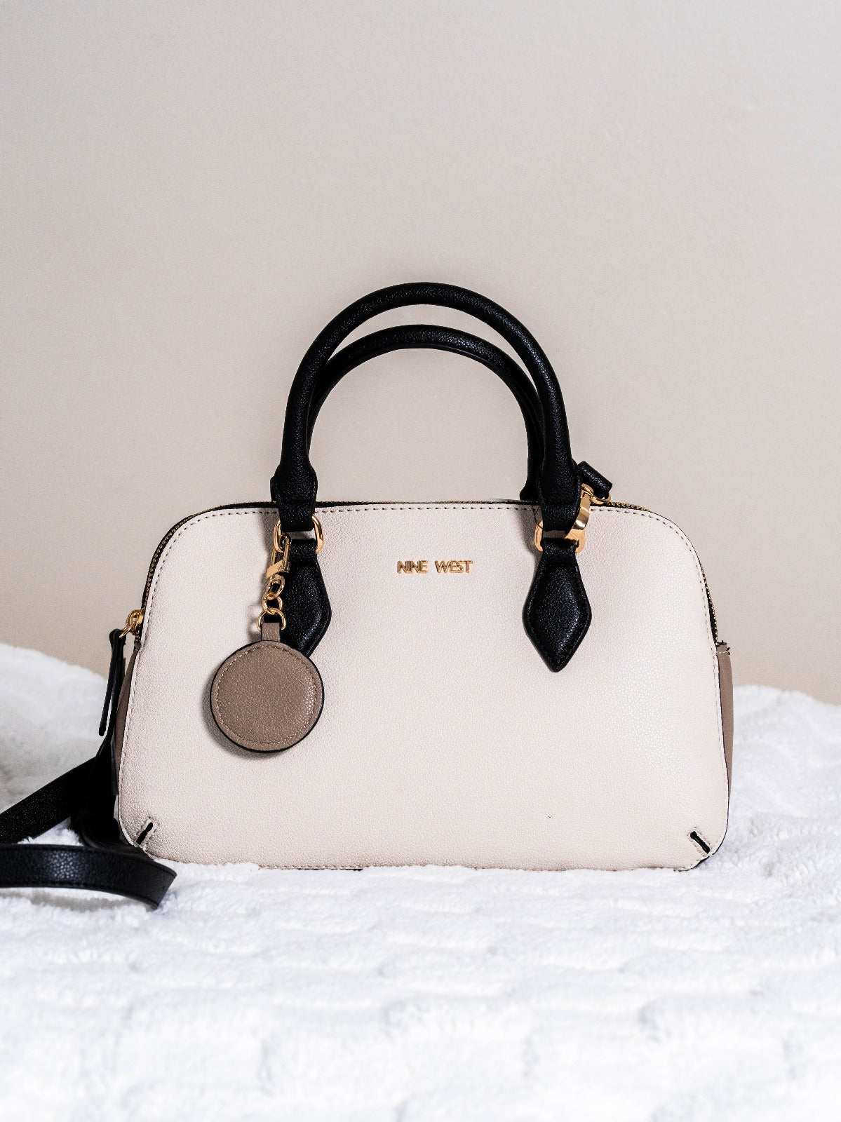 BOLSA NINE WEST MILK/BLACK