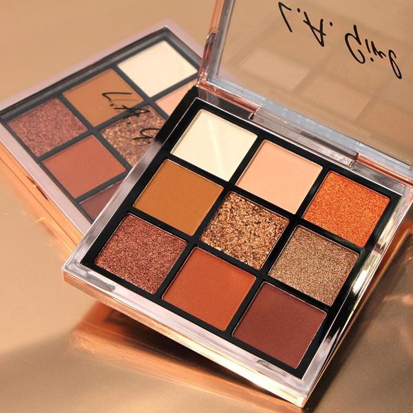 FOREPLAY EYESHADOW PALETTE
