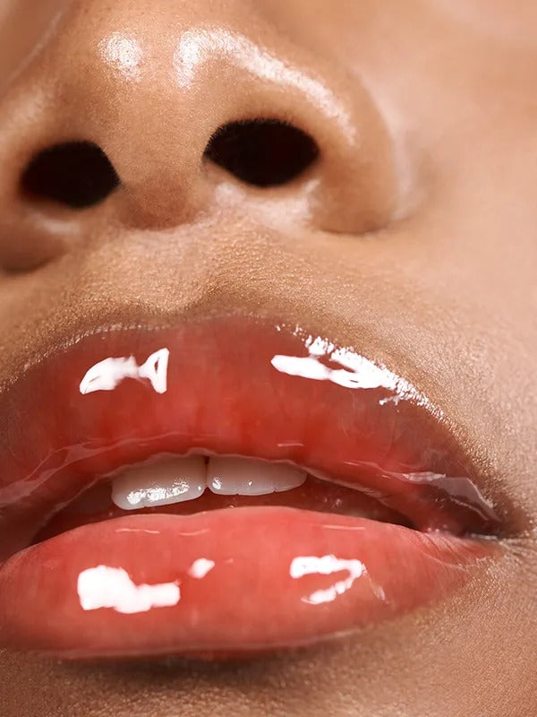 LIP GLOSS - CUSHIONY GLASSY SHINE